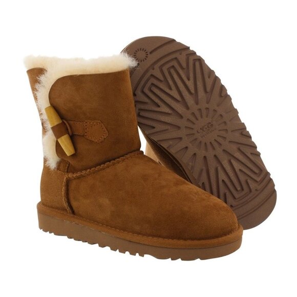 UGG Ebony Kids Short Boot - Picture 2 of 6